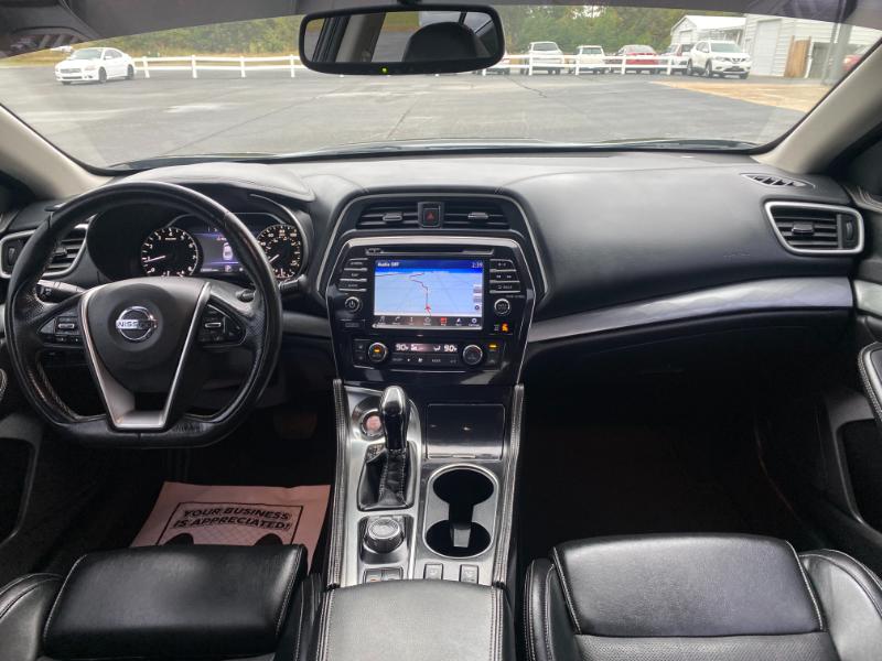 Nissan Maxima 3.5 SV 2018