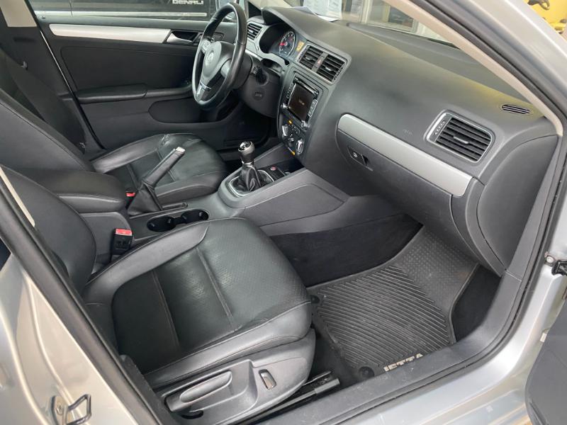 Volkswagen Jetta SE 2014