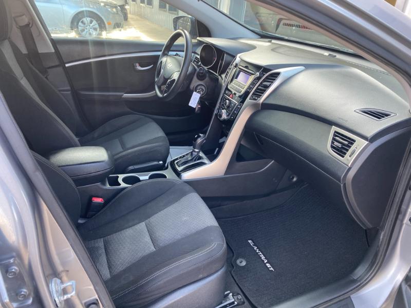 Hyundai Elantra GT A/T 2013