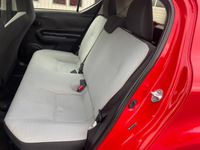 Toyota Prius c One 2016