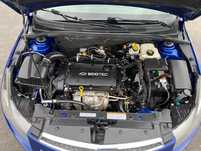 Chevrolet Cruze LS 2012