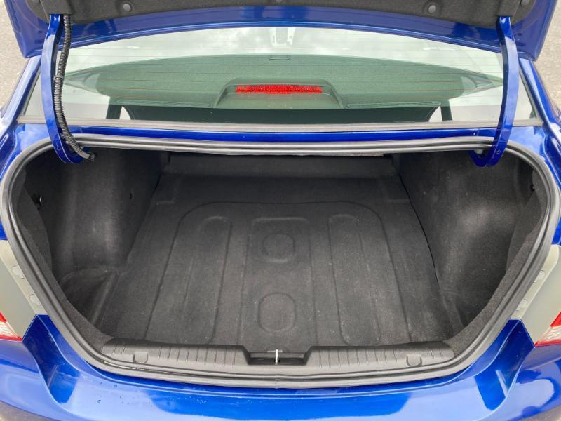 Chevrolet Cruze LS 2012