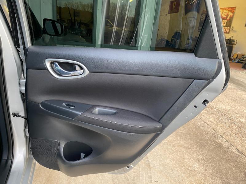 Nissan Sentra SV 2015