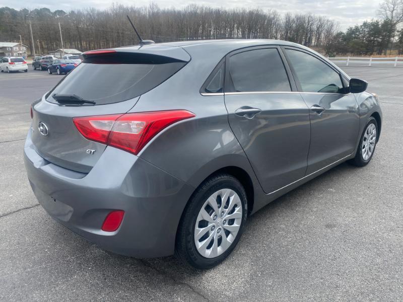 Hyundai Elantra GT A/T 2017