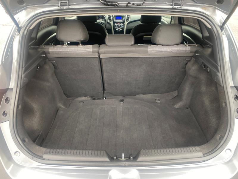 Hyundai Elantra GT A/T 2017