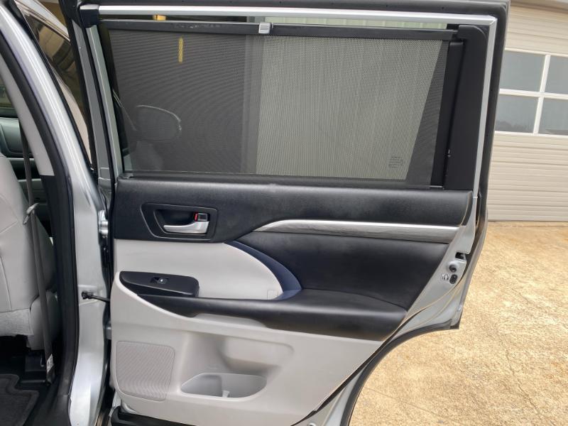 Toyota Highlander Limited FWD V6 2018