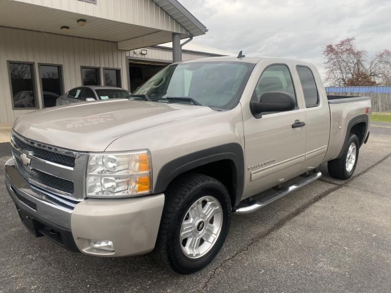 Chevrolet Silverado 1500 LT1 Ext. Cab Std. Box 4WD 2009
