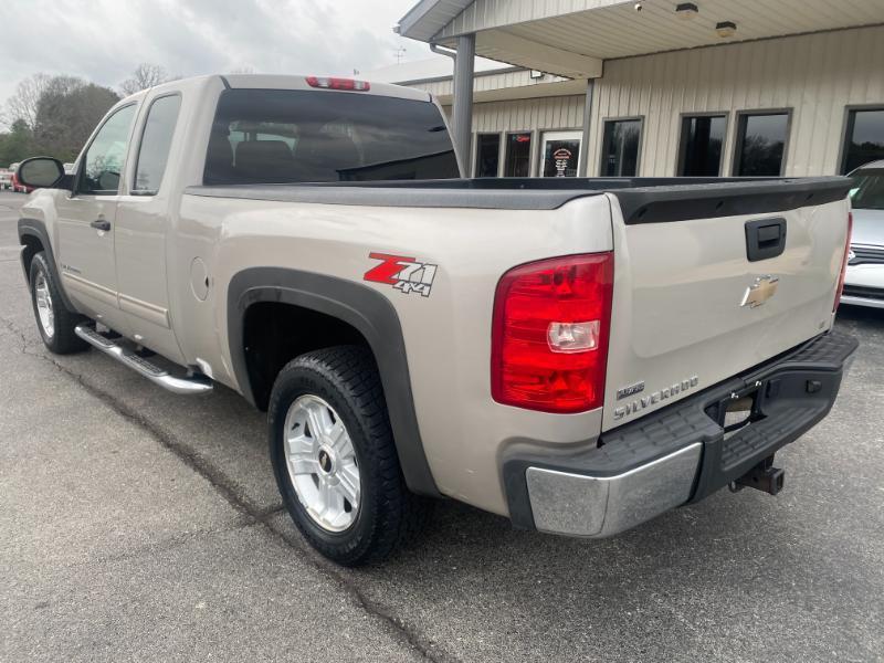 Chevrolet Silverado 1500 LT1 Ext. Cab Std. Box 4WD 2009