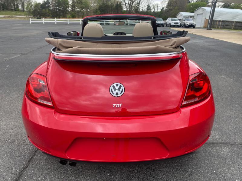 Volkswagen Beetle TDI Convertible 6A 2014