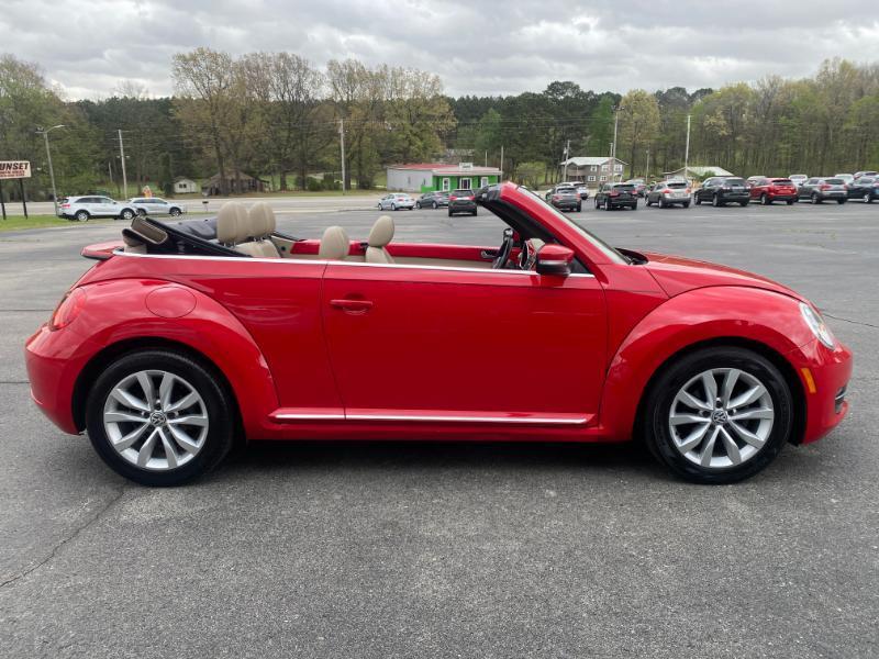Volkswagen Beetle TDI Convertible 6A 2014