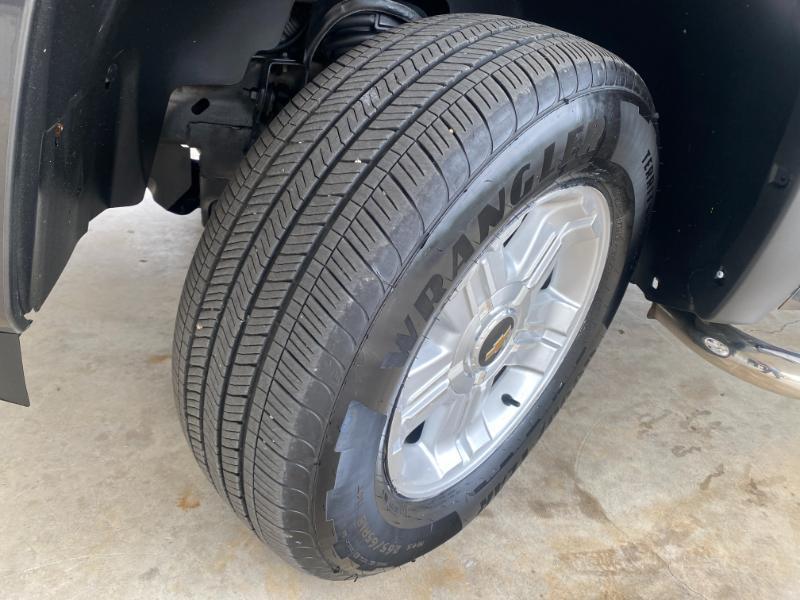 Chevrolet Silverado 1500 LT Crew Cab 4WD 2011