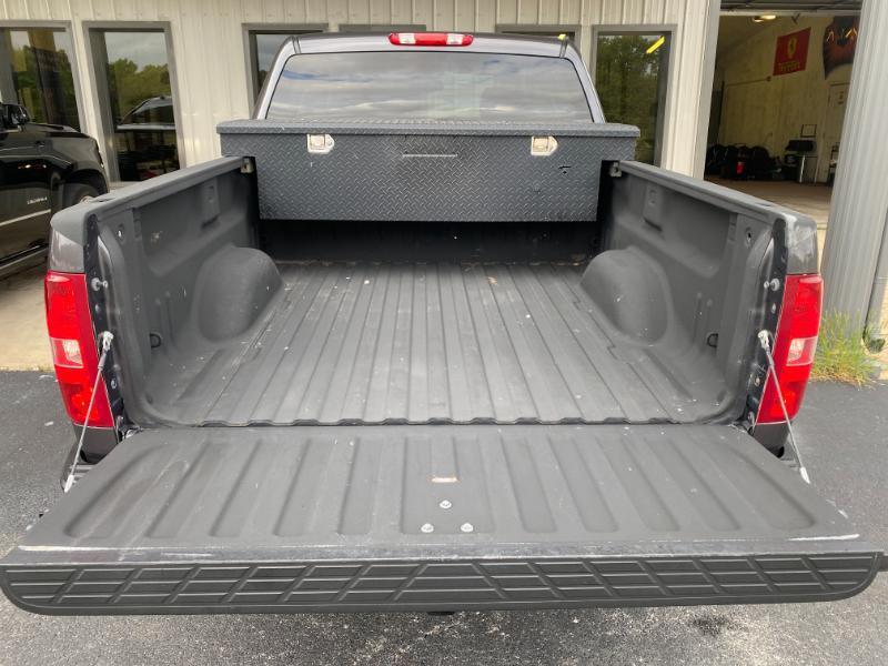 Chevrolet Silverado 1500 LT Crew Cab 4WD 2011