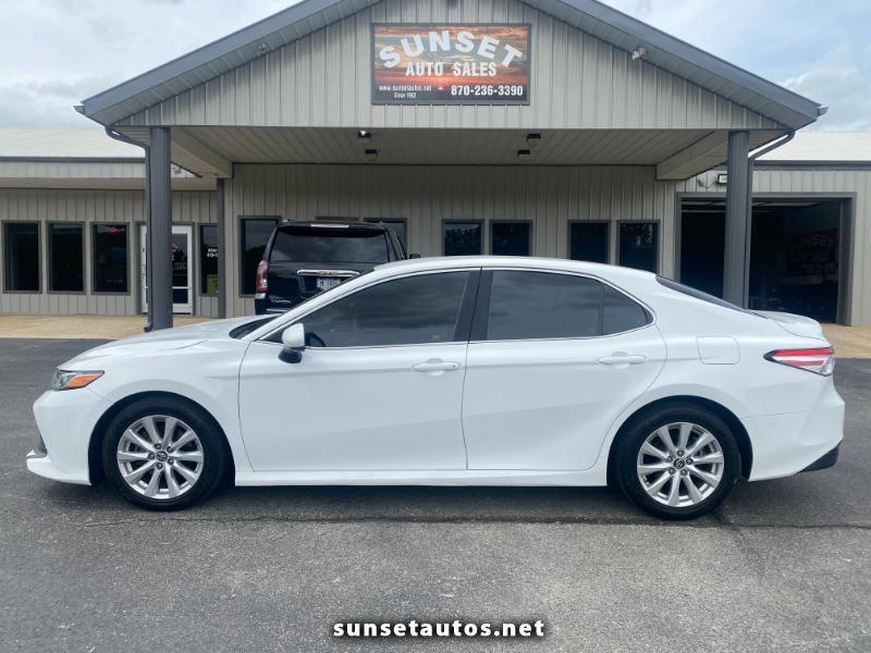 2018 Toyota Camry LE