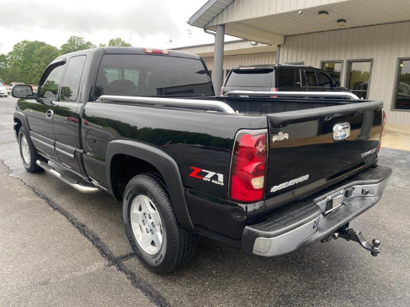 Chevrolet Silverado 1500 Z71 Ext Cab 4WD 4D 2004