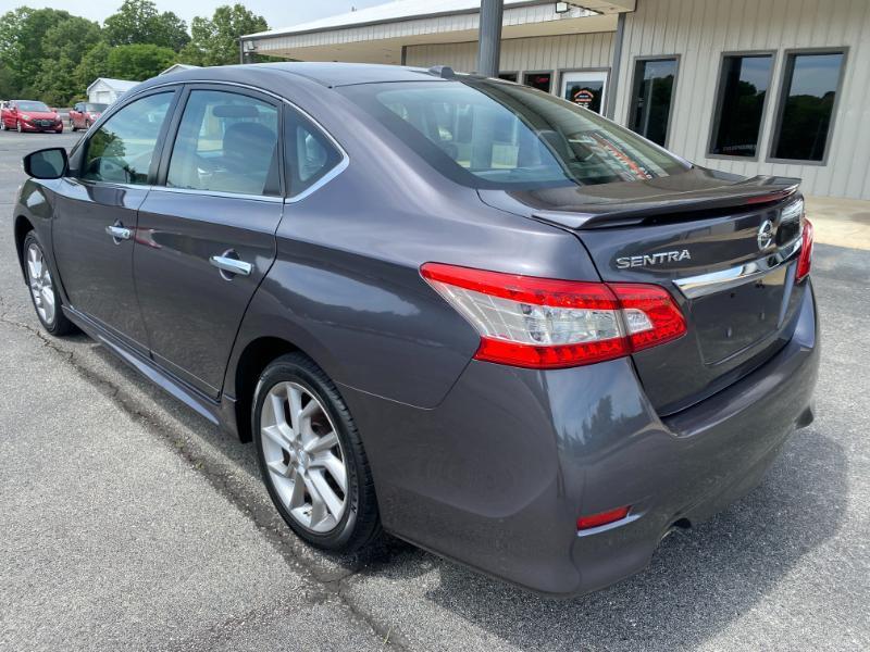 Nissan Sentra SR 2015