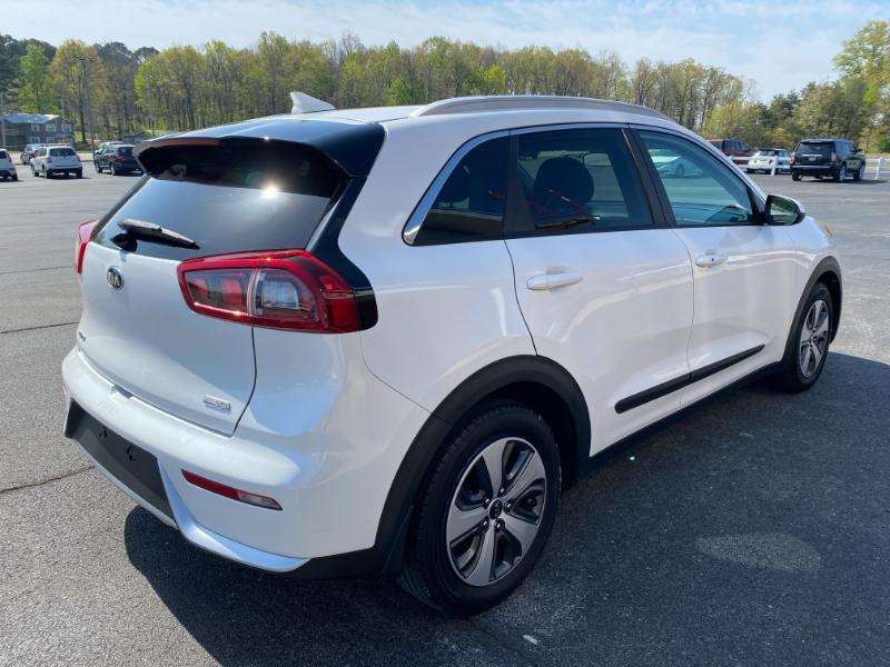 Kia Niro LX 2017