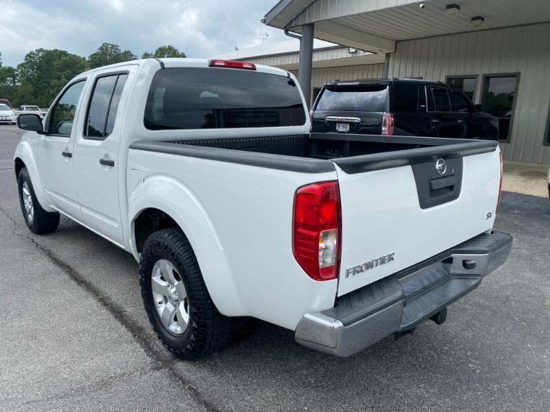 Nissan Frontier SV 2013