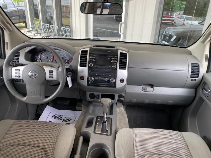 Nissan Frontier SV 2013