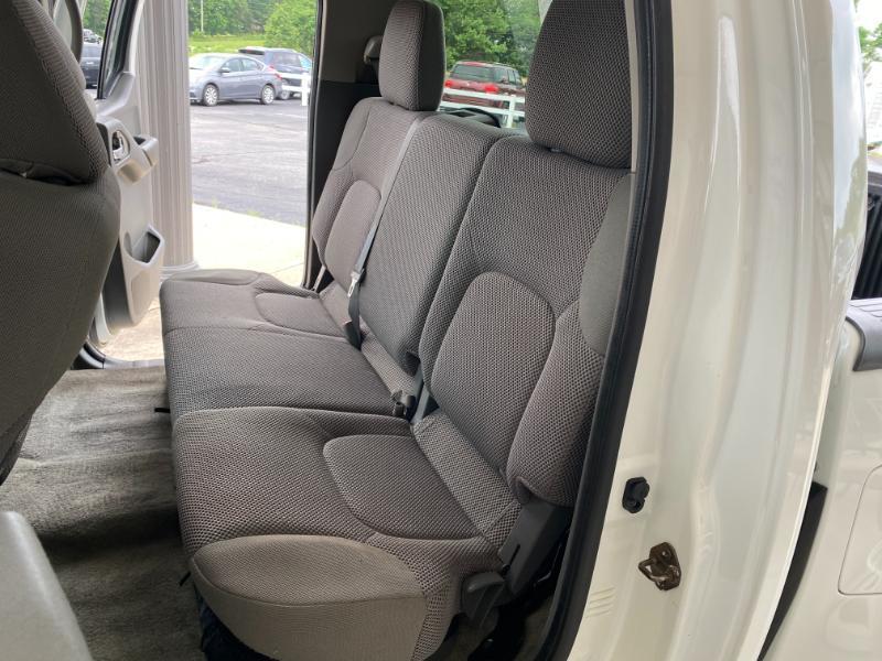 Nissan Frontier SV 2013