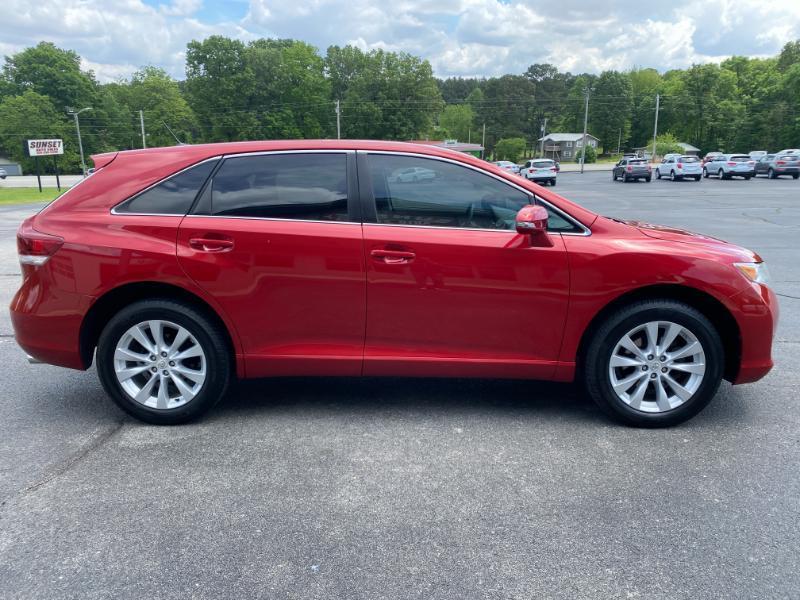 Toyota Venza LE 2013
