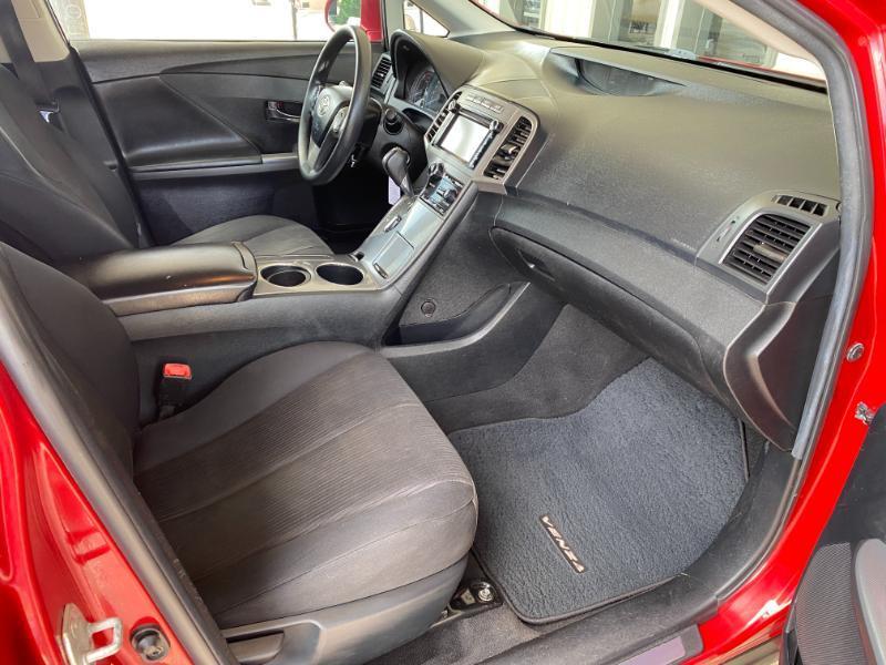 Toyota Venza LE 2013