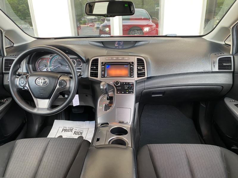 Toyota Venza LE 2013