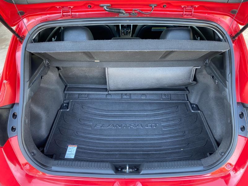 Hyundai Elantra GT A/T 2013