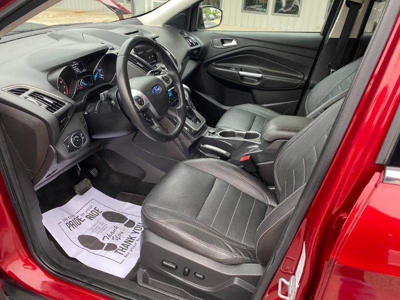 Ford Escape Titanium 4WD 2014