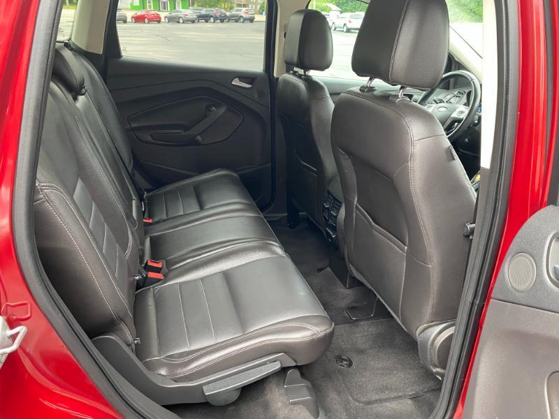 Ford Escape Titanium 4WD 2014