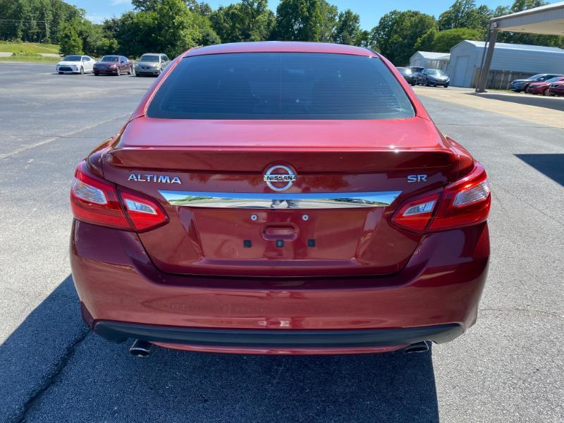 Nissan Altima 2.5 SR 2016