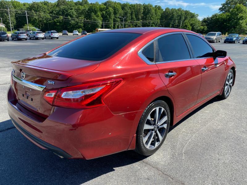 Nissan Altima 2.5 SR 2016