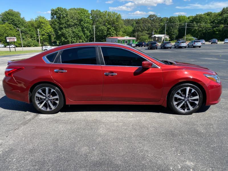 Nissan Altima 2.5 SR 2016