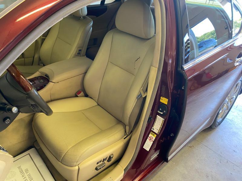 Lexus LS 460 Luxury Sedan 2009