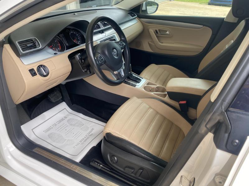 Volkswagen CC Sport w/Lighting Package 2013