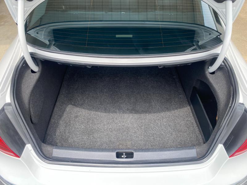 Volkswagen CC Sport w/Lighting Package 2013