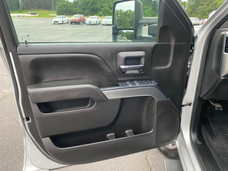 Chevrolet Silverado 2500HD LT Crew Cab Long Box 4WD 2019