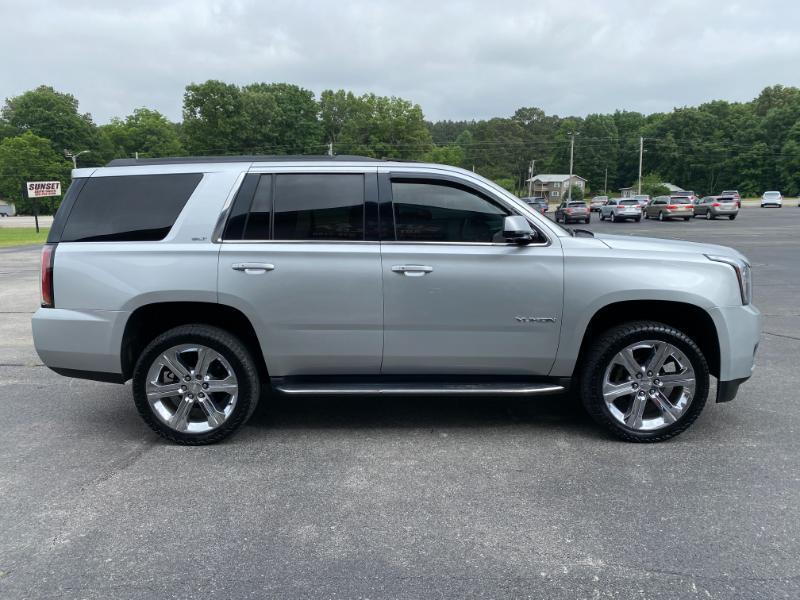 GMC Yukon SLT 4WD 2017