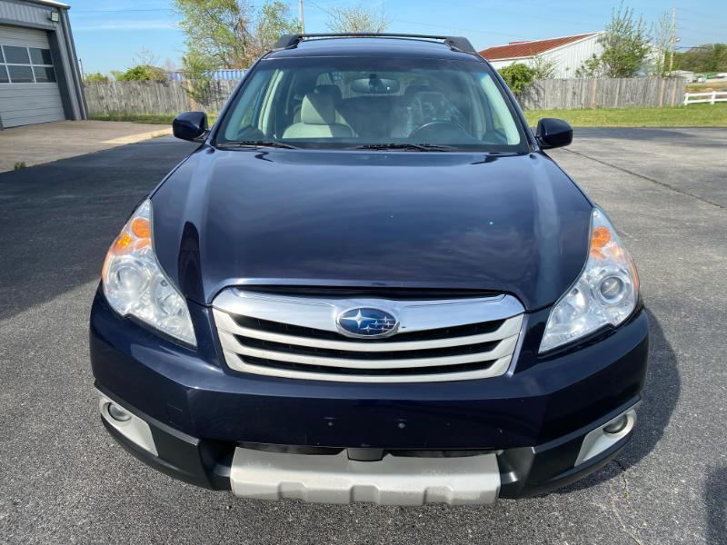 Subaru Outback 2.5i Premium 2012