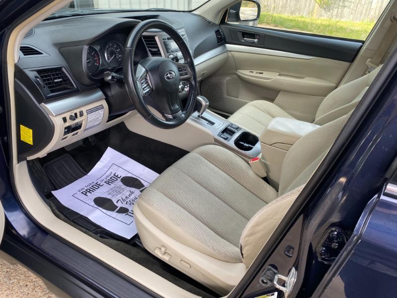 Subaru Outback 2.5i Premium 2012