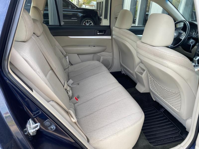Subaru Outback 2.5i Premium 2012