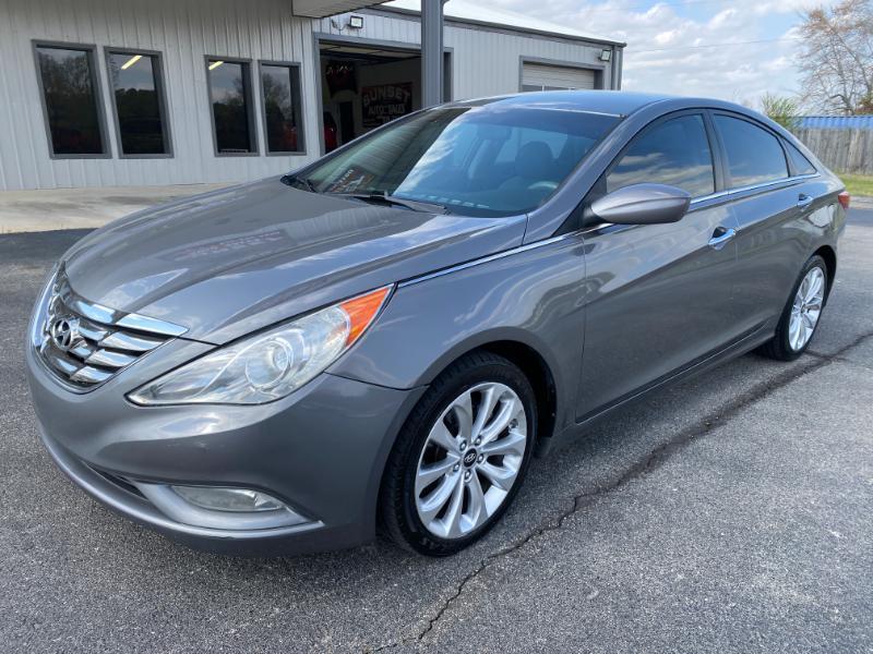 Hyundai Sonata SE 2011