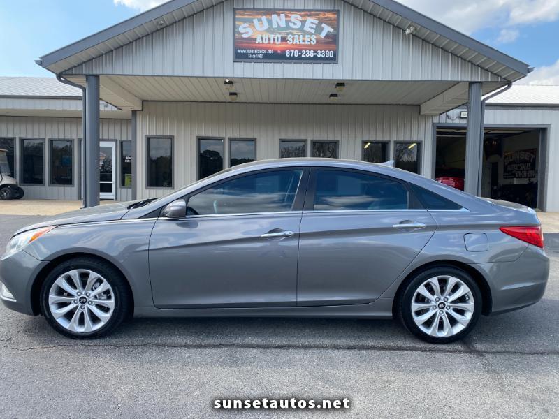 Hyundai Sonata SE 2011