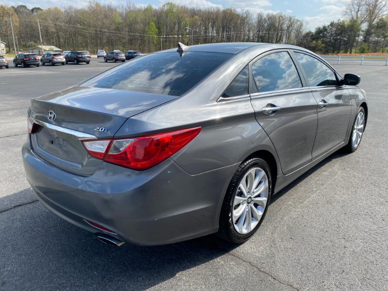 Hyundai Sonata SE 2011