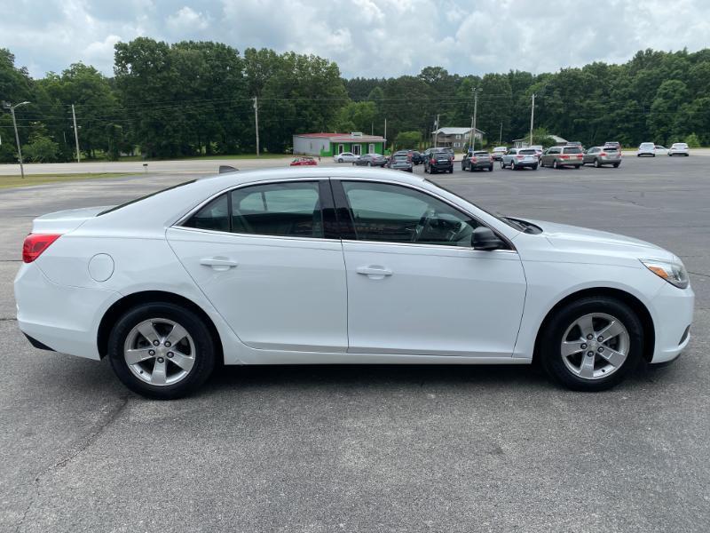 Chevrolet Malibu LS 2013