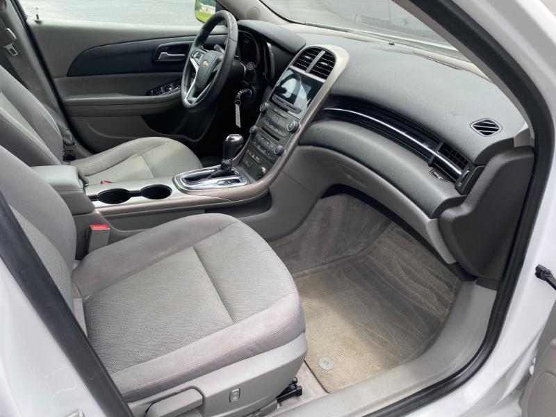 Chevrolet Malibu LS 2013