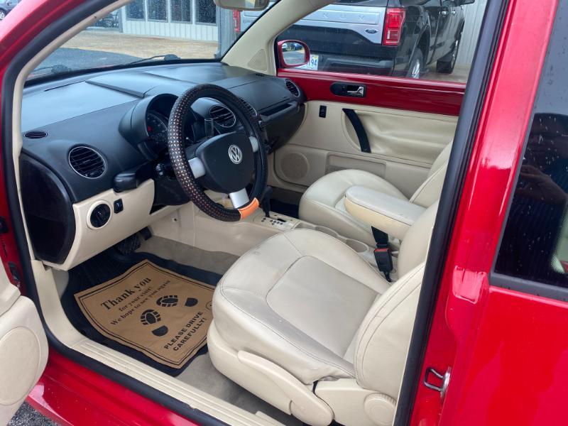 Volkswagen New Beetle SE 2008