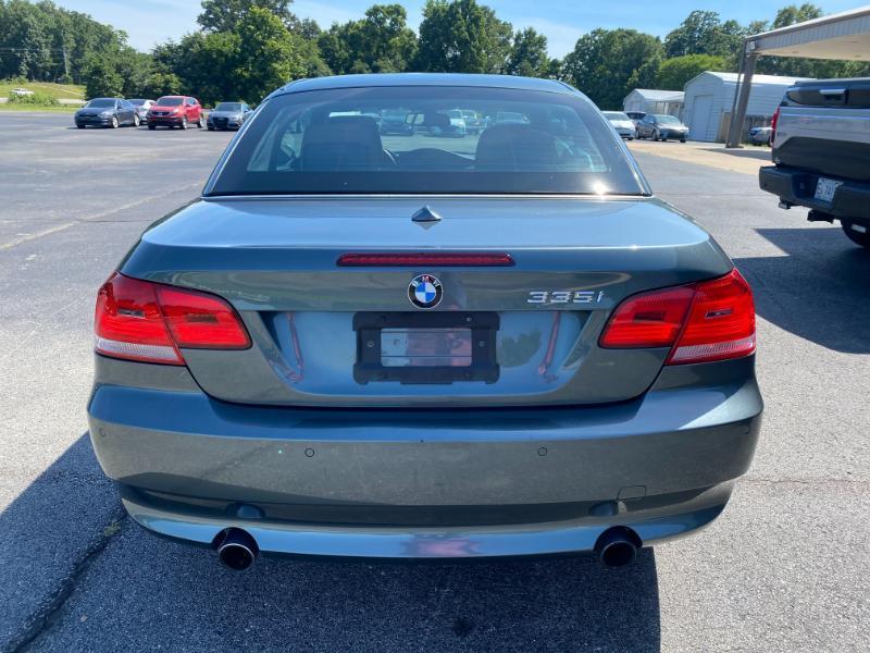 BMW 3-Series 335i Convertible 2009