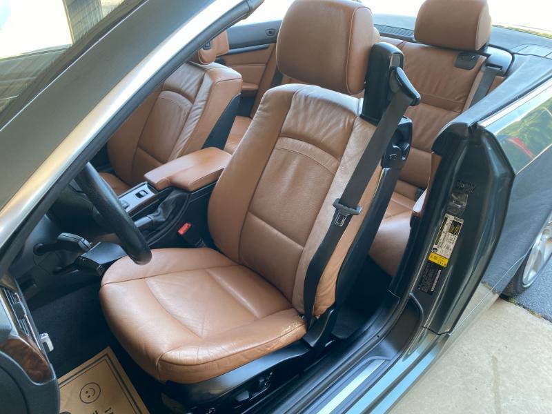 BMW 3-Series 335i Convertible 2009