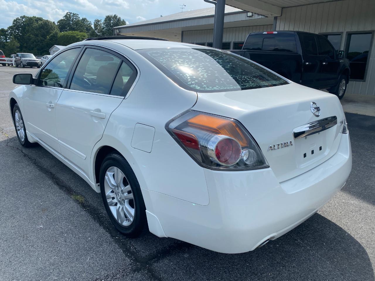 Nissan Altima 2.5 S 2010