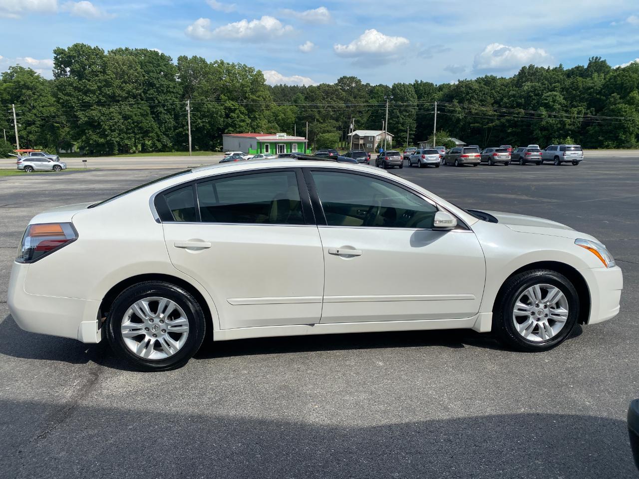 Nissan Altima 2.5 S 2010